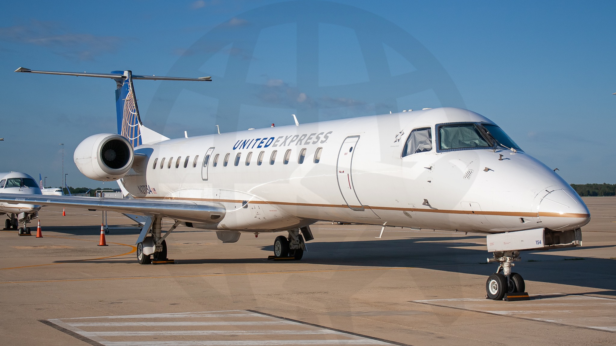 Photo of N21154 - United Express Embraer ERJ145 by 