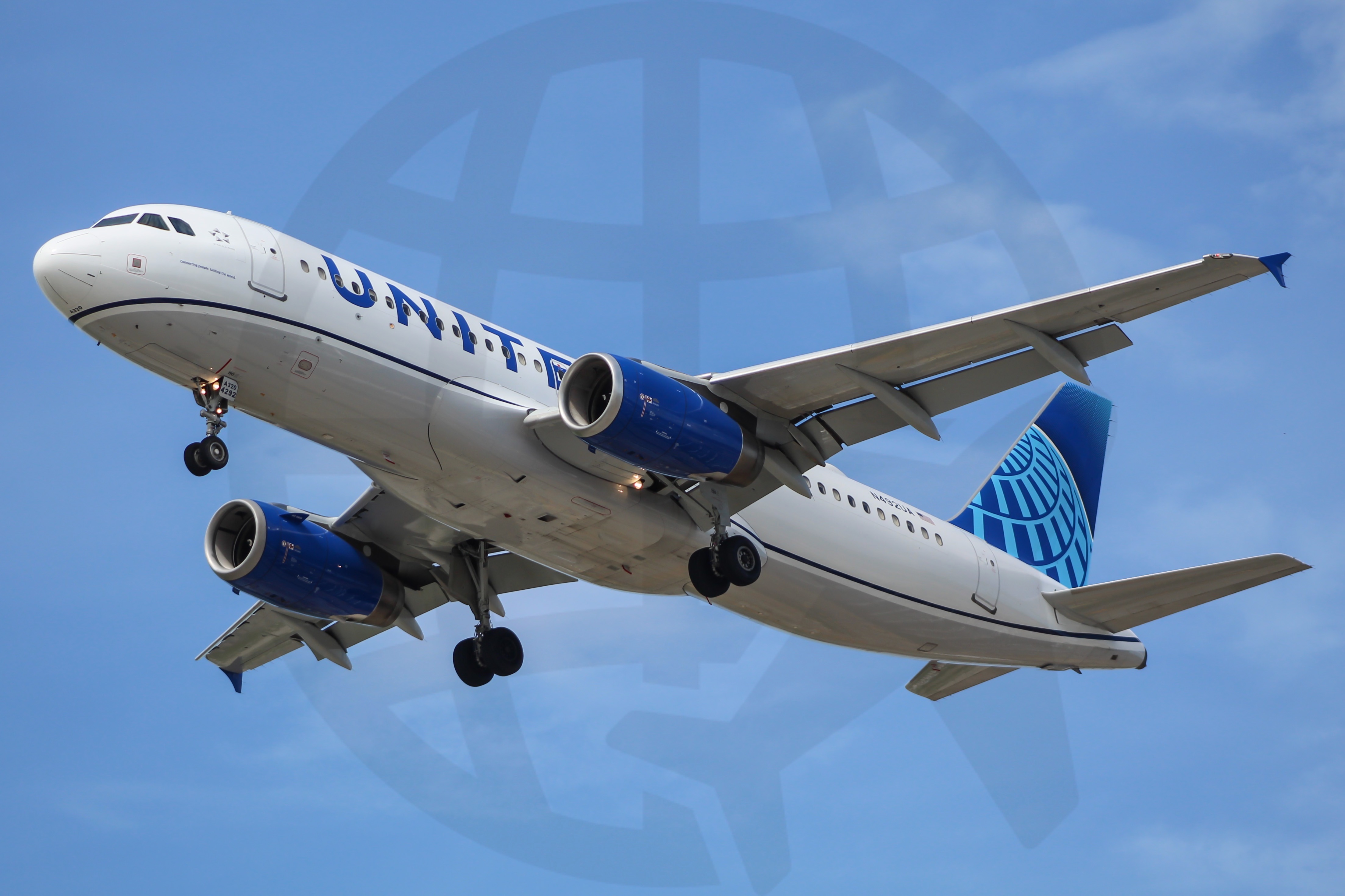 Photo of N492UA - United Airlines Airbus A320