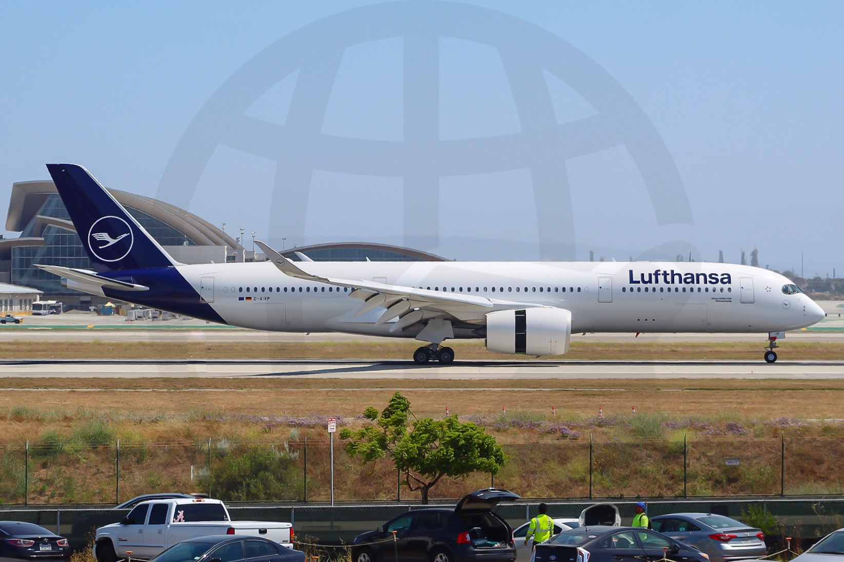Photo of D-AIXP - Lufthansa  Airbus A350-900