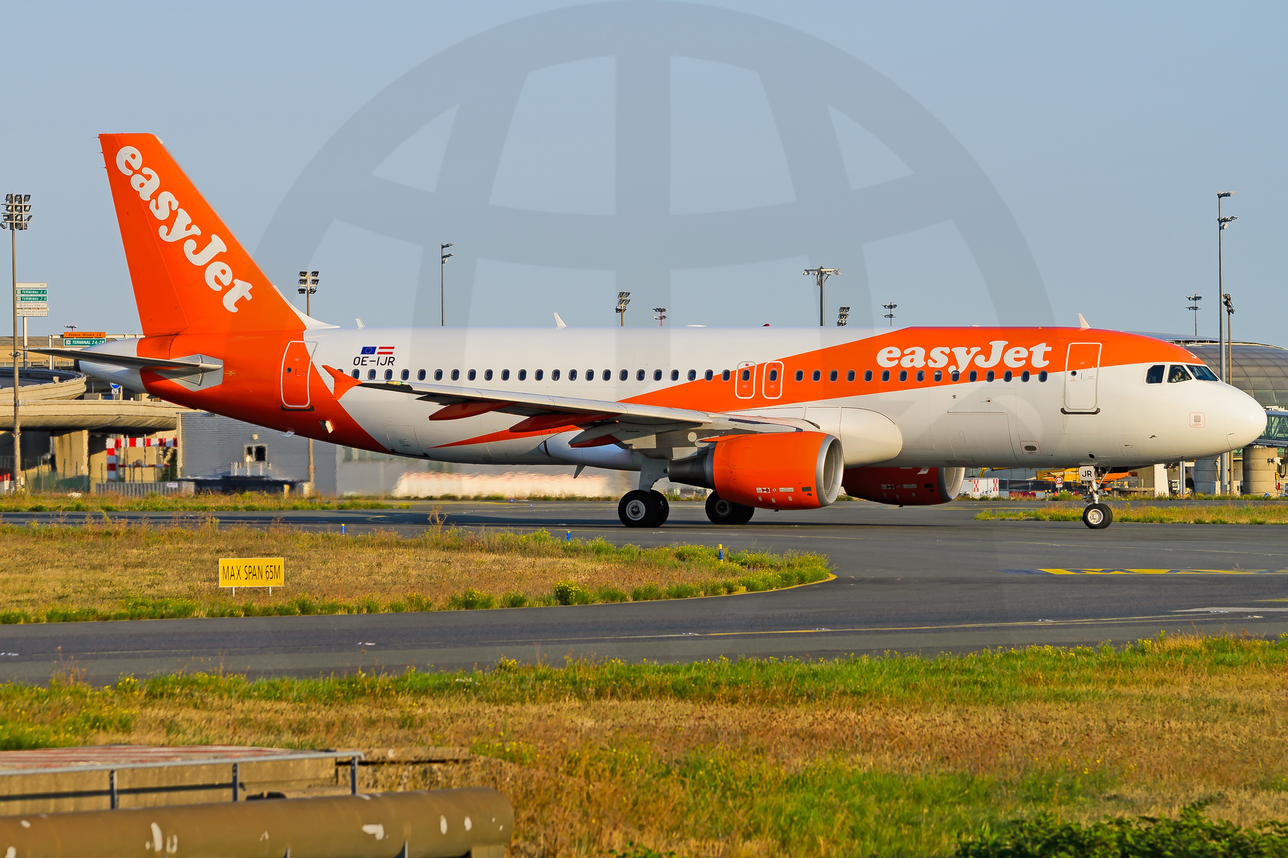 Photo of OE-IJR - EasyJet Airbus A320 by 
